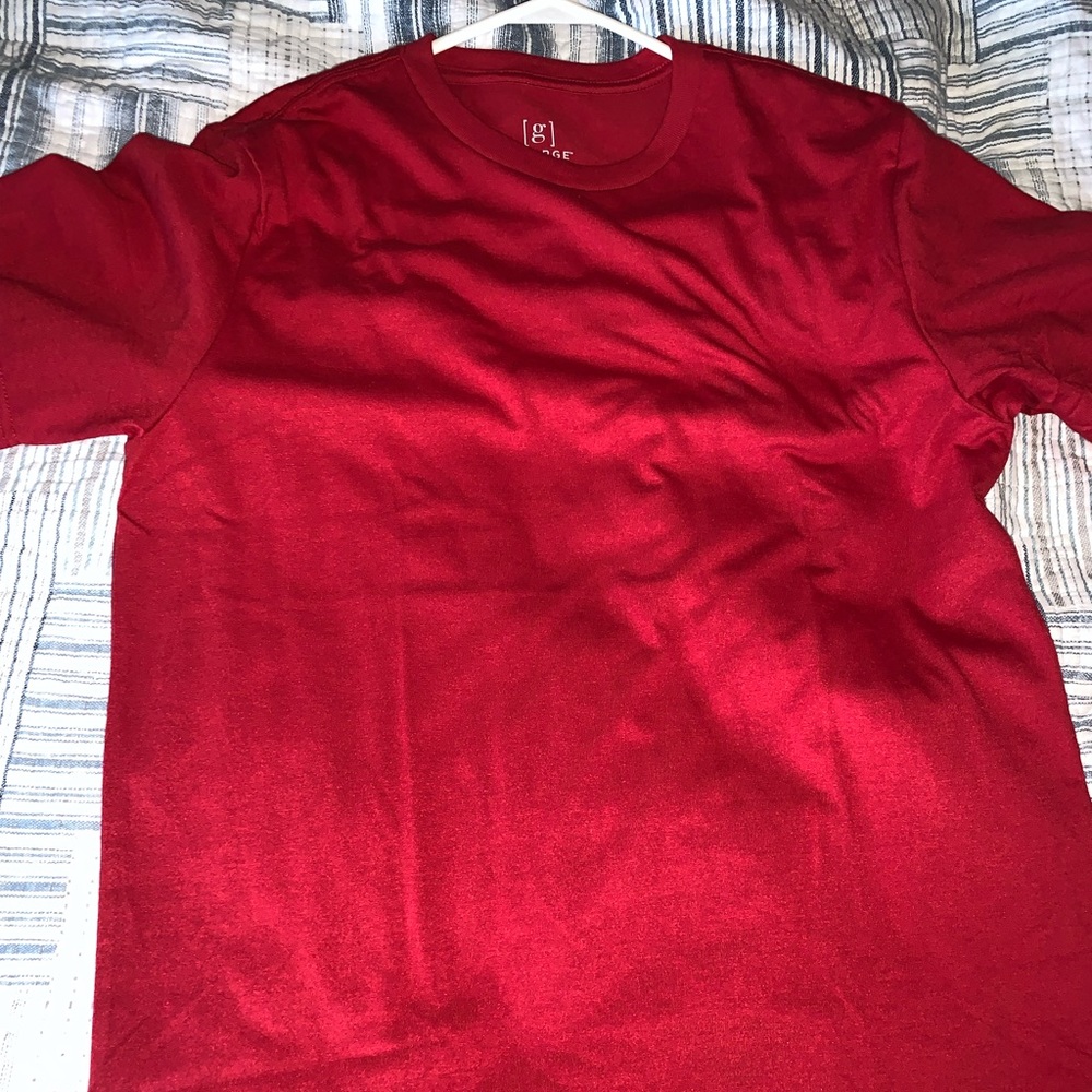 Plain Red T-Shirt (Medium)